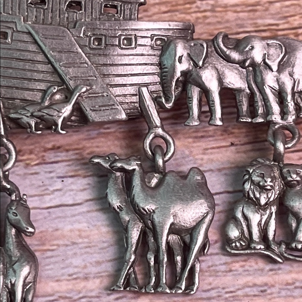 JJ Silver Noah's Ark Animal Brooch - Picture 6 of 10
